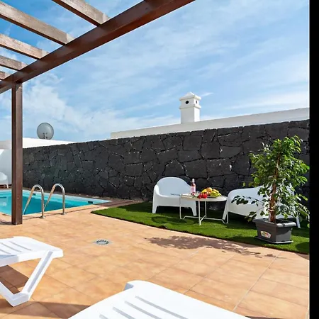 Salinas Private Pool By Pvl Feriehus Playa Blanca (Lanzarote)